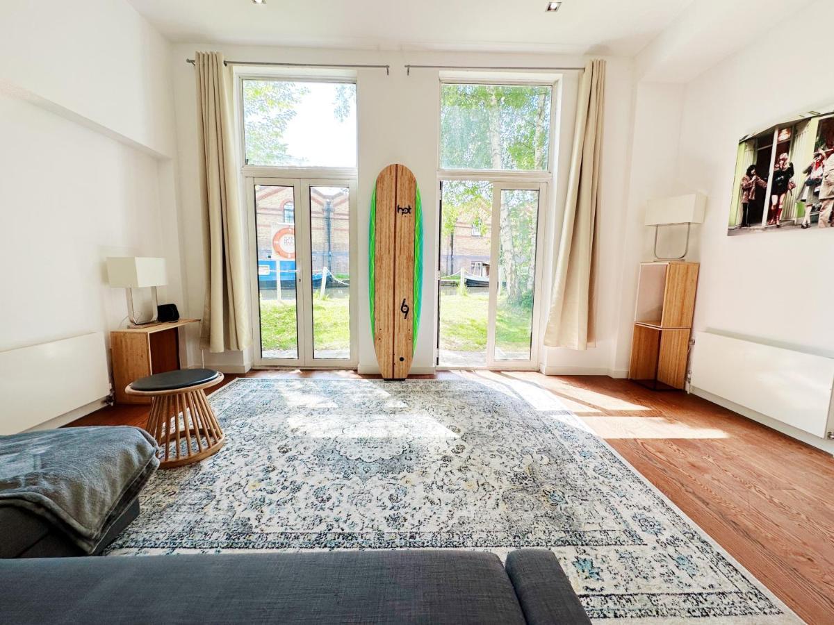 Portobello Dock Canalside Apartment Лондон Экстерьер фото